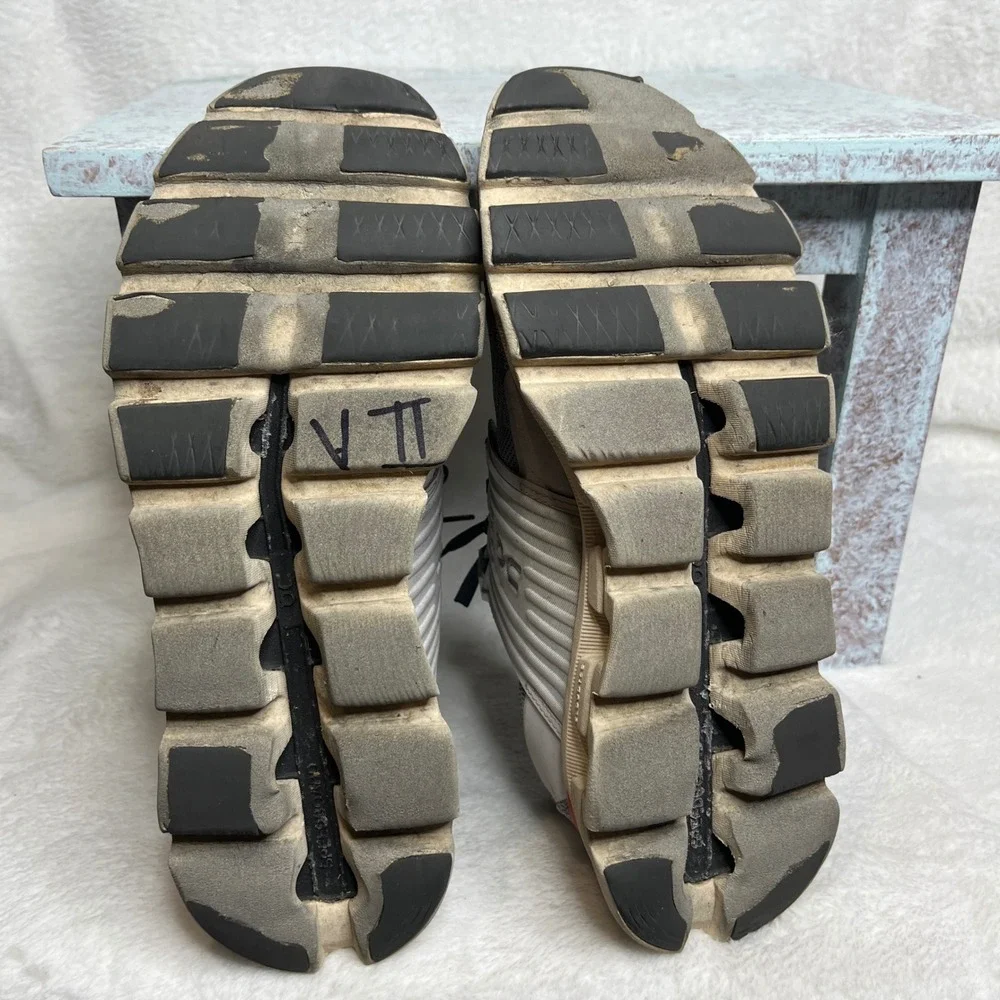 ON‎ Cloudswift Women's Running Shoes Gray Orange Pink Sz W10 UK8 EU42